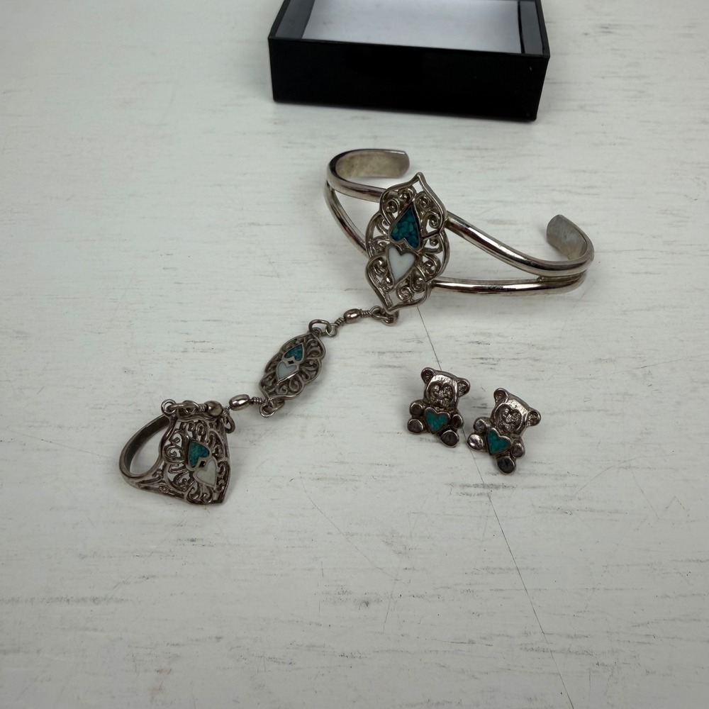 Vintage Silver Tone Turquoise Heart Slave Bracelet Ring & Teddy Bear Earring Set